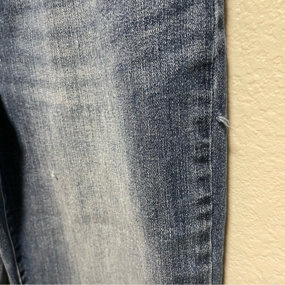Judy Blue High-Waist  Cropped Wide-leg Jeans in a Medium Blue Wash Size 15/32 - Picture 3 of 5